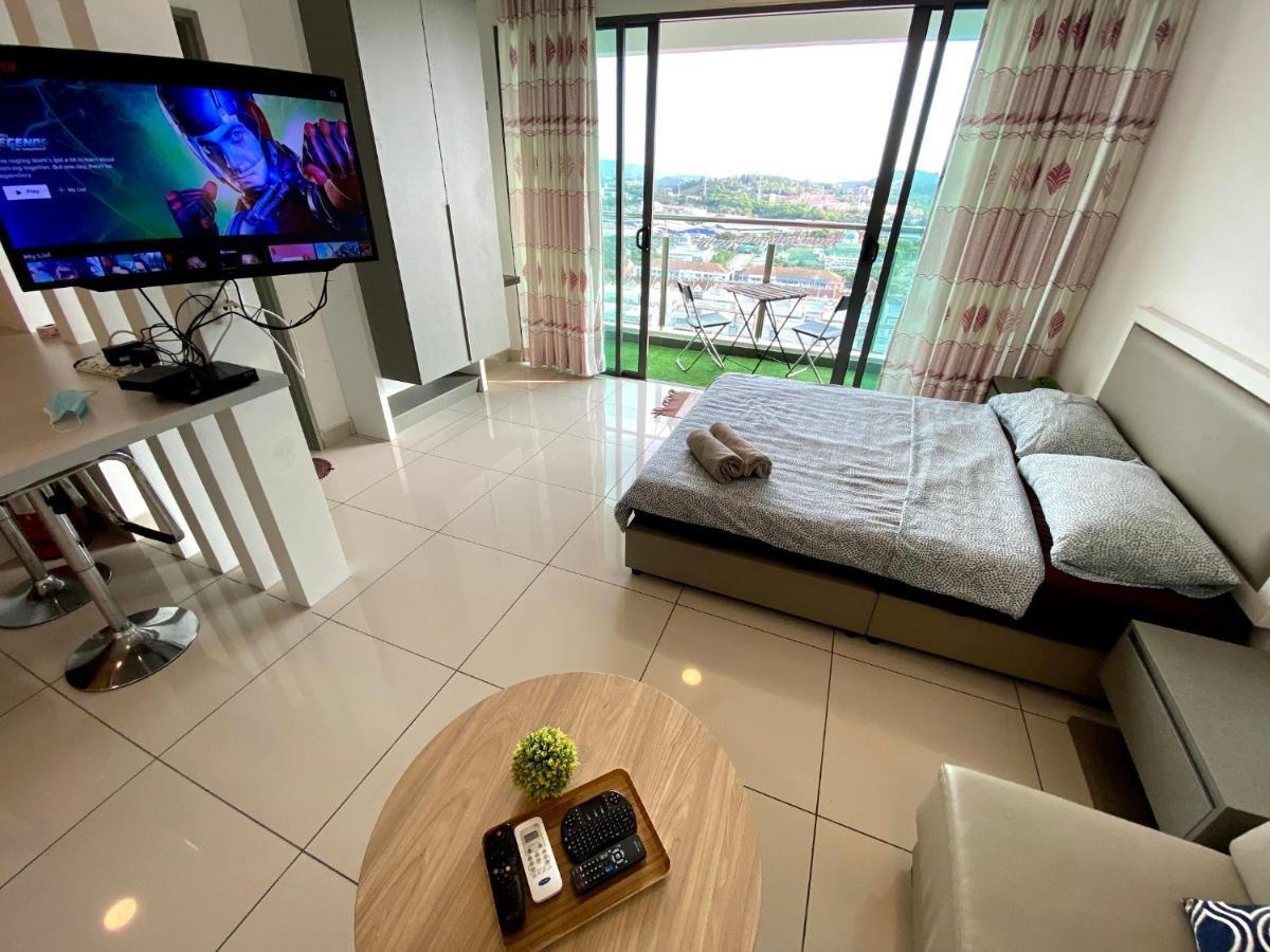 @ Evo Soho Bangi Astro Wifi Netflix Apartment Kampong Sungai Ramal Dalam