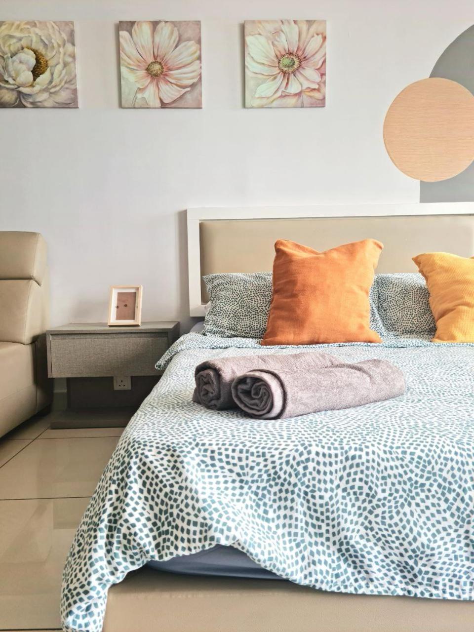 Apartment @ Evo Soho Bangi Astro Wifi Netflix Kampong Sungai Ramal Dalam